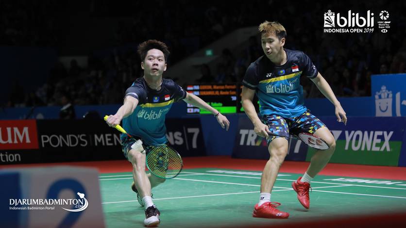 Kevin Sanjaya Sukamuljo/Marcus Fernaldi Gideon (Indonesia) mengembalikan shuttlecock. Kevin Sanjaya Sukamuljo/Marcus Fernaldi Gideon (Indonesia) mengembalikan shuttlecock.