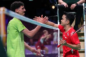 Abdelaziz Ouchefoun & Anthony Sinisuka Ginting (Humas PP PBSI)