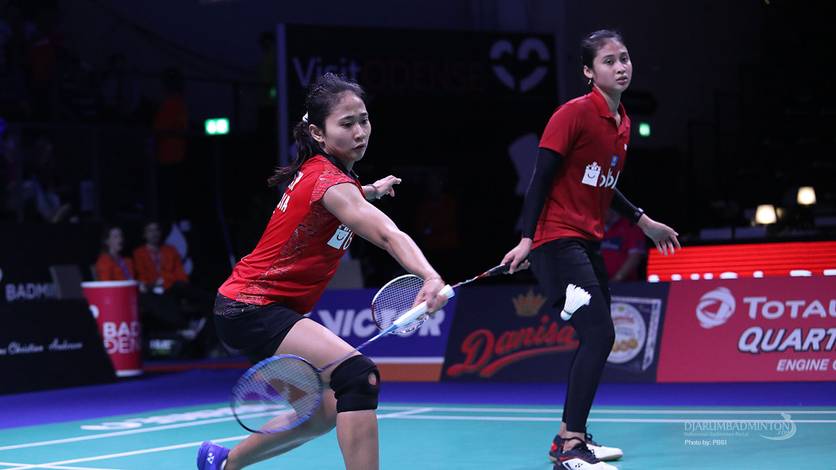 Rizki Amelia Pradipta/Ni Ketut Mahadewi Istarani menyambut pengembalian. Rizki Amelia Pradipta/Ni Ketut Mahadewi Istarani menyambut pengembalian.