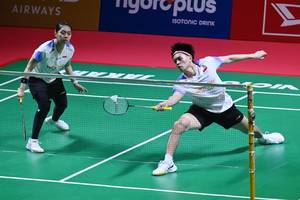 Adnan Maulana/Indah Cahya Sari Jamil (Djarum Badminton)