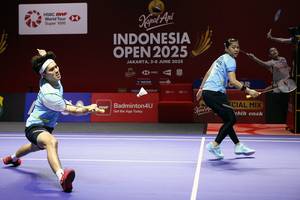 Adnan Maulana/Indah Cahya Sari Jamil (Djarum Badminton/Edward Luhukay)