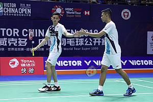 Kekompakan Fajar Alfian/Muhammad Rian Ardianto (Indonesia) di lapangan.