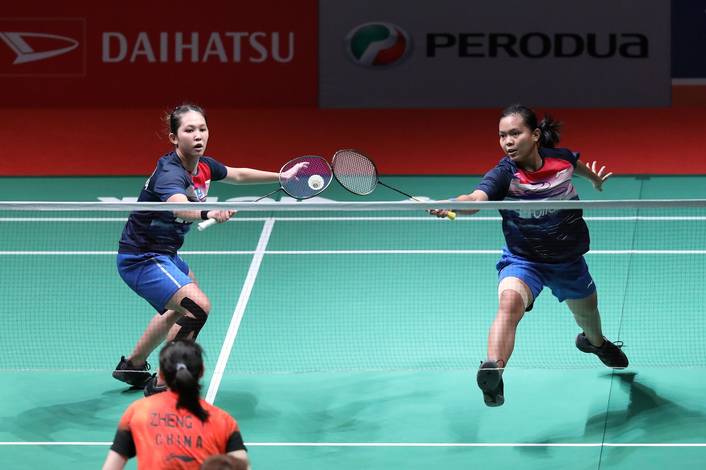 Siti Fadia Silva Ramadhanti/Ribka Sugiarto (Indonesia) menyambut pengembalian. Siti Fadia Silva Ramadhanti/Ribka Sugiarto (Indonesia) menyambut pengembalian.