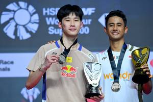 Panitchapon Teeraratsakul & Alwi Farhan (Djarum Badminton)