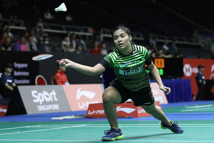 Gregoria Mariska Tunjung (Indonesia) bersiap menghadang pengembalian. Gregoria Mariska Tunjung (Indonesia) bersiap menghadang pengembalian.