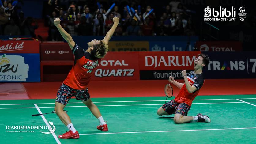 Selebrasi kemenangan Kevin Sanjaya Sukamuljo/Marcus Fernaldi Gideon (Indonesia).