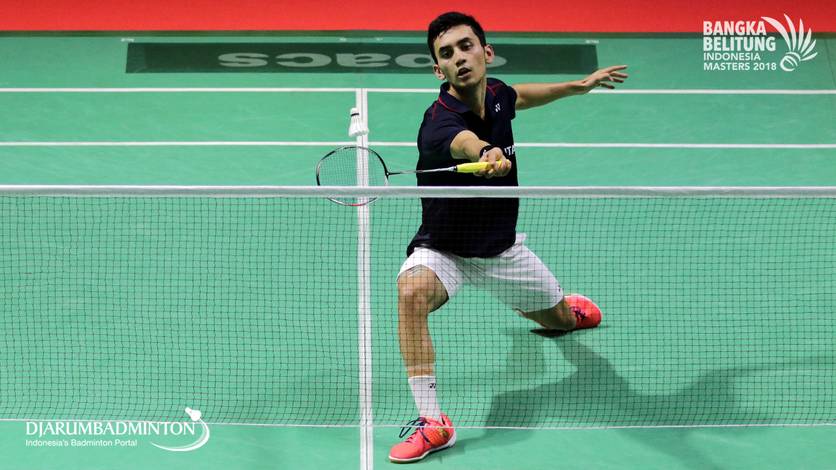 Lakshya Sen (India) mengembalikan shuttlecock. Lakshya Sen (India) mengembalikan shuttlecock.
