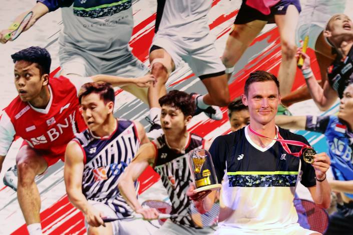 Viktor Axelsen (Djarum Badminton) Viktor Axelsen (Djarum Badminton)