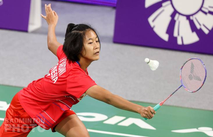 Putri Kusuma Wardani (Indonesia) mengembalikan shuttlecock. (Copyright: Badmintonphoto | Courtesy of BWF) Putri Kusuma Wardani (Indonesia) mengembalikan shuttlecock. (Copyright: Badmintonphoto | Courtesy of BWF)