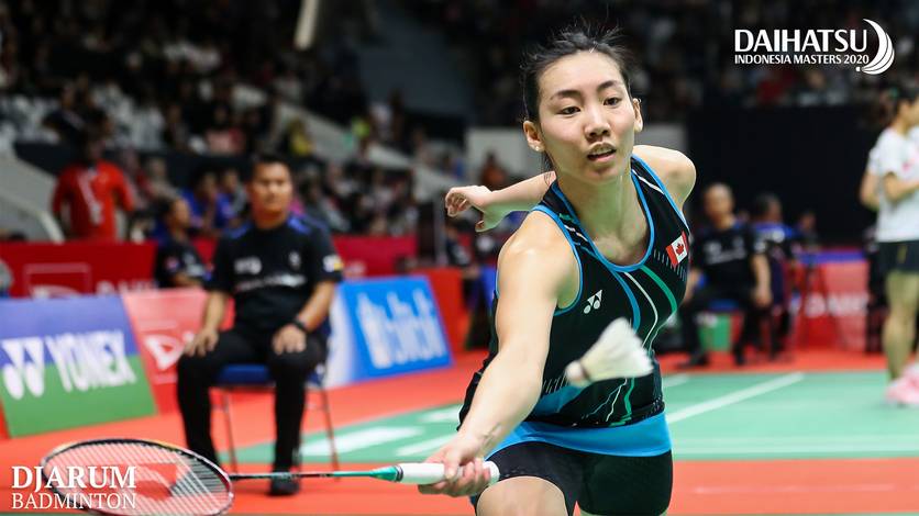 Michelle Li (Kanada) menyambut pengembalian. Michelle Li (Kanada) menyambut pengembalian.