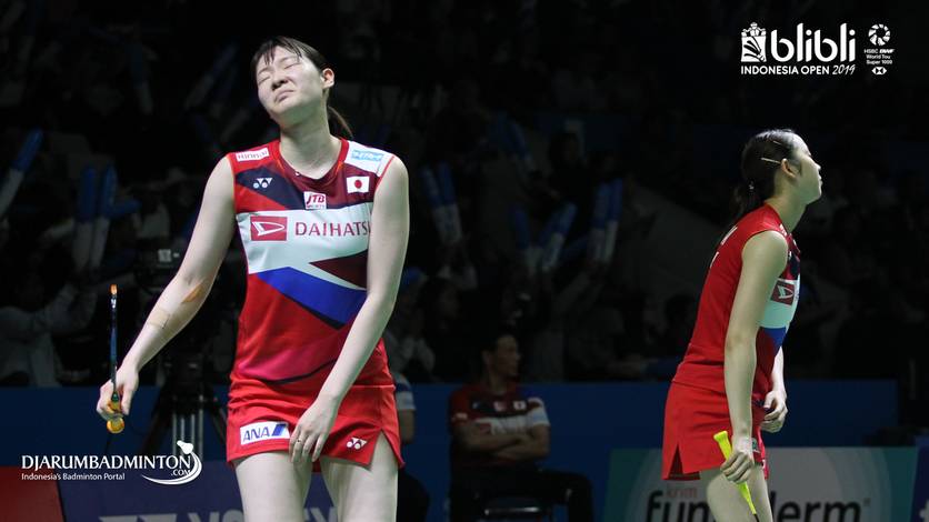 Ekspresi kekecewaan Mayu Matsumoto/Wakana Nagahara (Jepang). Ekspresi kekecewaan Mayu Matsumoto/Wakana Nagahara (Jepang).