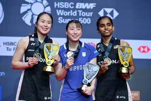 Pearly Tan/Thinaah Muralitharan & Arisa Igarashi (Djarum Badminton) Pearly Tan/Thinaah Muralitharan & Arisa Igarashi (Djarum Badminton)