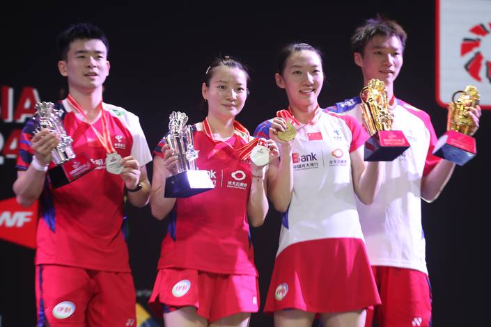 Zheng Si Wei/Huang Ya Qiong & Jiang Zhen Bang/Wei Ya Xin (Djarum Badminton) Zheng Si Wei/Huang Ya Qiong & Jiang Zhen Bang/Wei Ya Xin (Djarum Badminton)