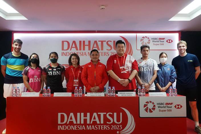 Sesi foto pada jumpa pers Indonesia Masters 2023 (Humas PP PBSI) Sesi foto pada jumpa pers Indonesia Masters 2023 (Humas PP PBSI)
