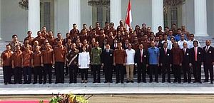 Jokowi : Dari Tanah Air, Saya Menanti Lagu Indonesia Raya Berkumandang di Rio De Janeiro