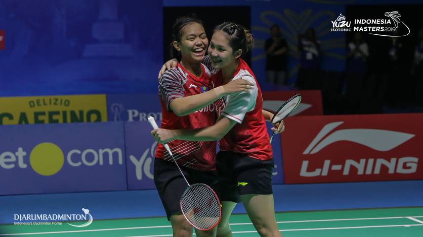Selebrasi kemenangan Siti Fadia Silva Ramadhanti/Ribka Sugiarto (Indonesia). Selebrasi kemenangan Siti Fadia Silva Ramadhanti/Ribka Sugiarto (Indonesia).