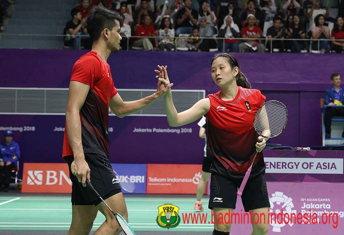 Selebrasi Ricky Karanda Suwardi/Debby Susanto.