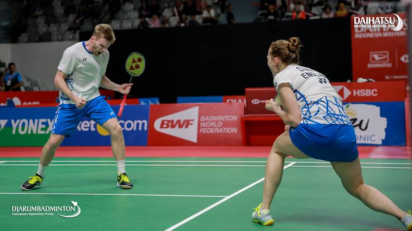 Selebrasi kemenangan Marcus Ellis/Lauren Simth (Inggris). Selebrasi kemenangan Marcus Ellis/Lauren Simth (Inggris).