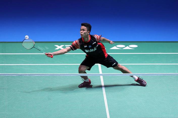 Anthony Sinisuka Ginting (Indonesia) menghadang serangan. Anthony Sinisuka Ginting (Indonesia) menghadang serangan.