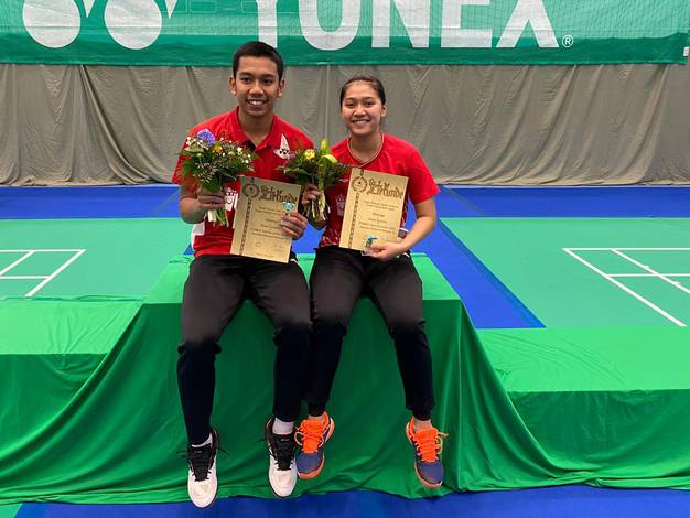 Teges Satriaji Cahyo Hutomo/Indah Cahya Sari Jamil (Indonesia) juara German Junior 2020.