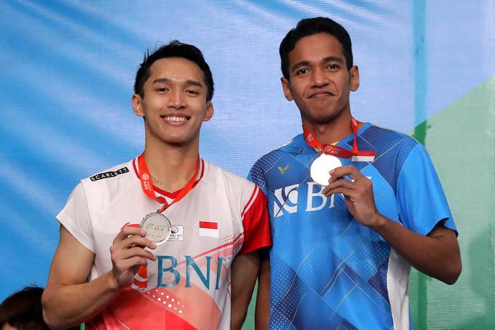 Jonatan Christie & Chico Aura Dwi Wardoyo (Humas PP PBSI) Jonatan Christie & Chico Aura Dwi Wardoyo (Humas PP PBSI)