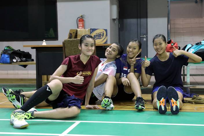 Stephanie Widjaja, Gregoria Mariska Tunjung, Saifi Rizka Nurhidayah, & Putri Kusuma Wardani (Humas PP PBSI) Stephanie Widjaja, Gregoria Mariska Tunjung, Saifi Rizka Nurhidayah, & Putri Kusuma Wardani (Humas PP PBSI)