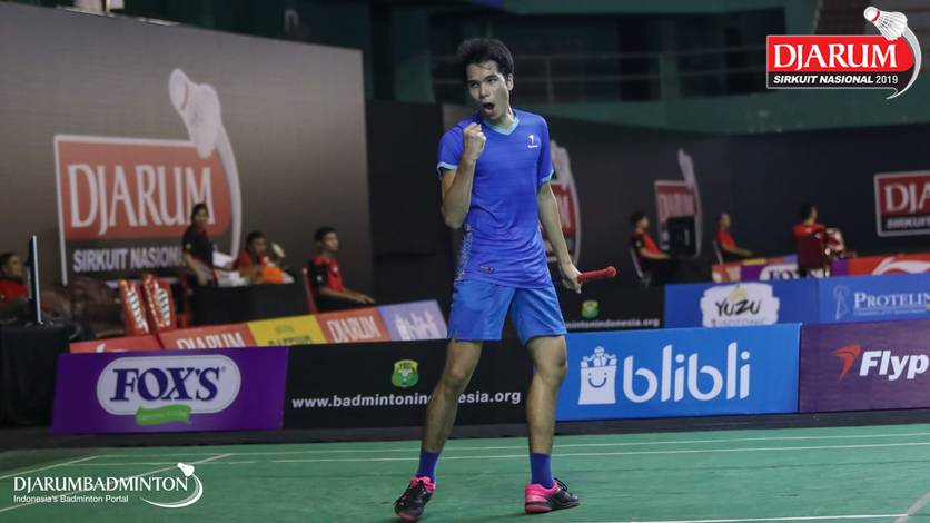 Selebrasi kemenangan Alden Lefilson Putra Mainaky (PB Putra Mainaky). Selebrasi kemenangan Alden Lefilson Putra Mainaky (PB Putra Mainaky).