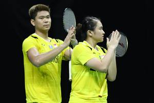 Selebrasi Praveen Jordan/Melati Daeva Oktavianti (Indonesia).