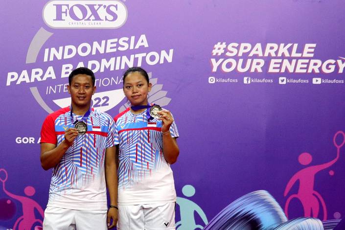 Fredy Setiawan/Khalimatus Sadiyah (Djarum Badminton)