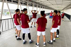 Sesi latihan perdana skuad Indonesia jelang Piala Thomas & Uber 2022 di Bangkok, Thailand (Humas PP PBSI)