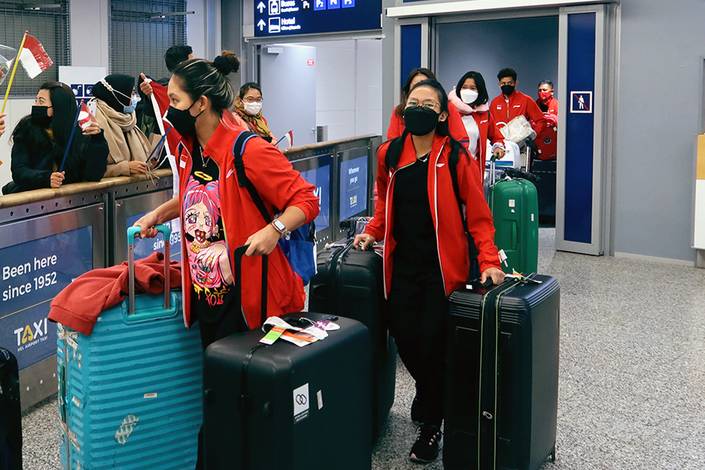 Kontingen Indonesia Tiba di Finlandia (Foto: Akun Twitter @INABadminton) Kontingen Indonesia Tiba di Finlandia (Foto: Akun Twitter @INABadminton)