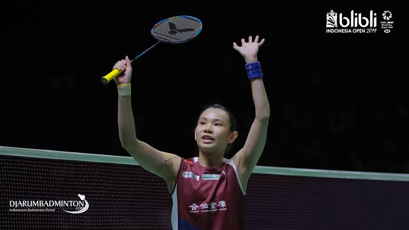 Selebrasi kemenangan Tai Tzu Ying (Taiwan). Selebrasi kemenangan Tai Tzu Ying (Taiwan).
