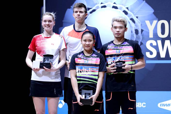 Rinov Rivaldy/Phita Haningtyas Mentari (kanan) keluar sebagai juara dua ganda campuran Swiss Open 2019 BWF World Tour SUper 300. Rinov Rivaldy/Phita Haningtyas Mentari (kanan) keluar sebagai juara dua ganda campuran Swiss Open 2019 BWF World Tour SUper 300.