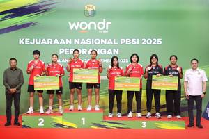 Podium kategori Ganda Taruna Putri pada Kejuaraan Nasional PBSI 2025 (Humas PP PBSI)