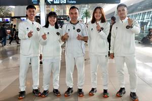 Skuad ganda campuran Indonesia pada SEA Games Thailand 2025 (Humas PP PBSI)