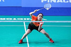 Ruselli Hartawan (Indonesia) bersiap menghadang pengembalian.