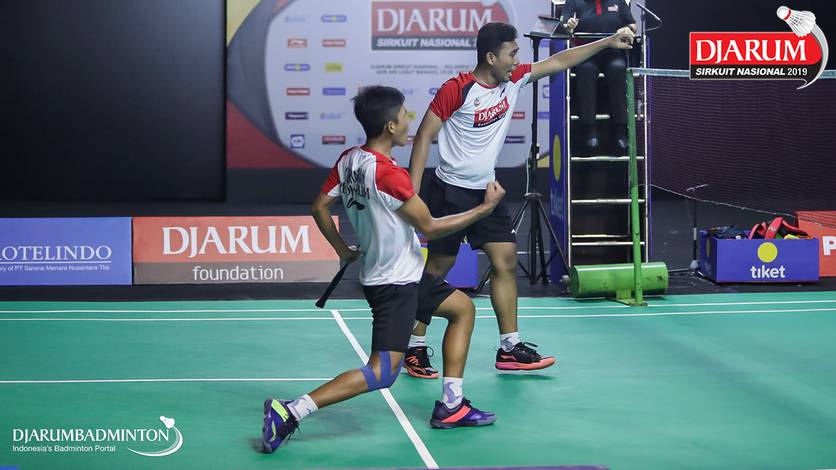 Selebrasi kemenangan Ghana Muhammad Al Ilham/Mochamad Rafi Rizqi Kurniawan (PB Djarum Kudus). Selebrasi kemenangan Ghana Muhammad Al Ilham/Mochamad Rafi Rizqi Kurniawan (PB Djarum Kudus).