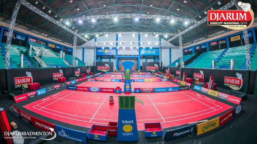 Suasana persiapan Djarum Sirkuit Nasional Premier Li-ning Jawa Timur Open 2019 di GOR Wilis Madiun. Suasana persiapan Djarum Sirkuit Nasional Premier Li-ning Jawa Timur Open 2019 di GOR Wilis Madiun.