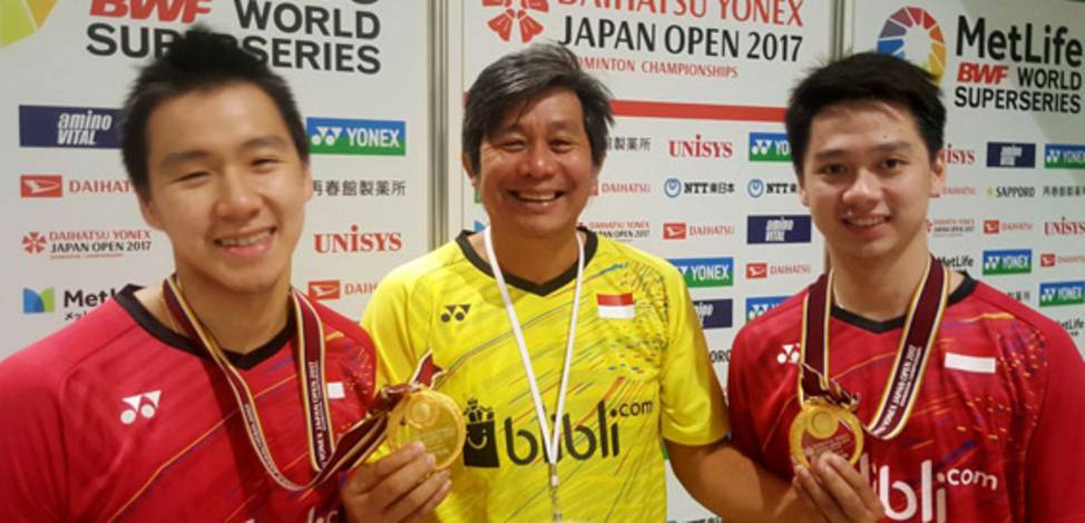 Herry Iman bersama Kevin dan Marcus. Herry Iman bersama Kevin dan Marcus.