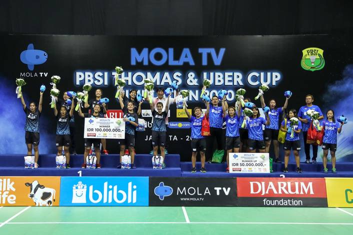 Tim Garuda (kiri) juara Mola TV PBSI Thomas & Uber Cup Simulation 2020.