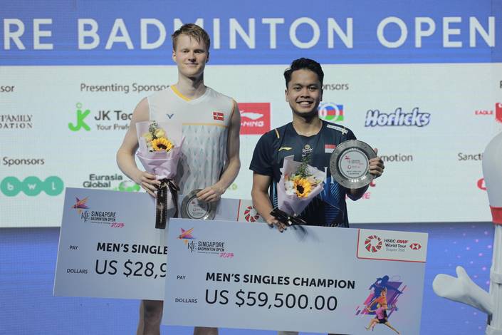 Anders Antonsen & Anthony Sinisuka Ginting (Humas PP PBSI) Anders Antonsen & Anthony Sinisuka Ginting (Humas PP PBSI)