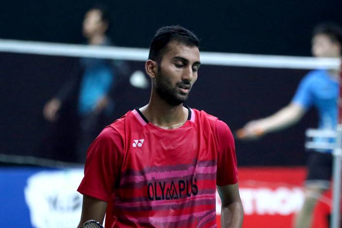 Ekspresi kekecewaan Madugula Mohit (India). Ekspresi kekecewaan Madugula Mohit (India).