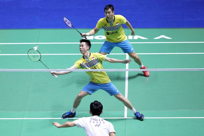 Kevin Sanjaya Sukamuljo/Marcus Fernaldi Gideon (Indonesia) mengembalikan shuttlecock. Kevin Sanjaya Sukamuljo/Marcus Fernaldi Gideon (Indonesia) mengembalikan shuttlecock.