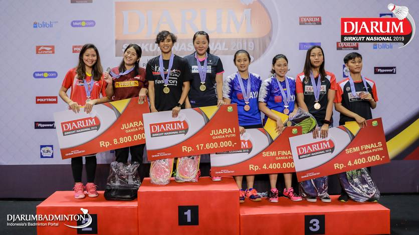 Anggia Shitta Awanda/Pia Zebadiah Bernadet (biru) menjadi semifinalis di kejuaraan Djarum Sirkuit Nasional Sumatera Selatan Open 2019. Anggia Shitta Awanda/Pia Zebadiah Bernadet (biru) menjadi semifinalis di kejuaraan Djarum Sirkuit Nasional Sumatera Selatan Open 2019.