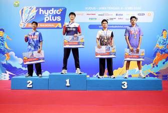 Podium Tunggal Remaja Putra HYDROPLUS Sirnas A Jateng 2026 (Djarum Badminton/Edward Luhukay)