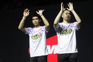 Sabar Karyaman Gutama/Moh Reza Pahlevi Isfahani (Djarum Badminton/Edward Luhukay)