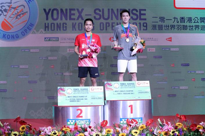 Anthony Sinisuka Ginting (Indonesia) keluar sebagai runner up Hong Kong Open 2019 BWF World Tour Super 500. Anthony Sinisuka Ginting (Indonesia) keluar sebagai runner up Hong Kong Open 2019 BWF World Tour Super 500.