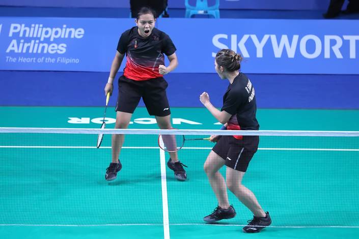 Selebrasi kemenangan Siti Fadia Silva Ramadhanti/Ribka Sugiarto (Indonesia). Selebrasi kemenangan Siti Fadia Silva Ramadhanti/Ribka Sugiarto (Indonesia).
