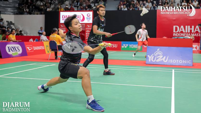 Apriyani Rahayu saat bermain rangkap di nomor ganda campuran bersama Tontowi Ahmad. Apriyani Rahayu saat bermain rangkap di nomor ganda campuran bersama Tontowi Ahmad.
