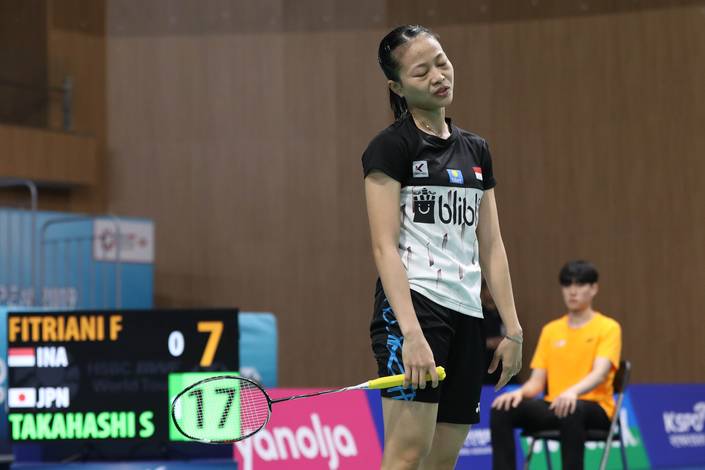 Ekspresi kekecewaan Fitriani (Indonesia). Ekspresi kekecewaan Fitriani (Indonesia).